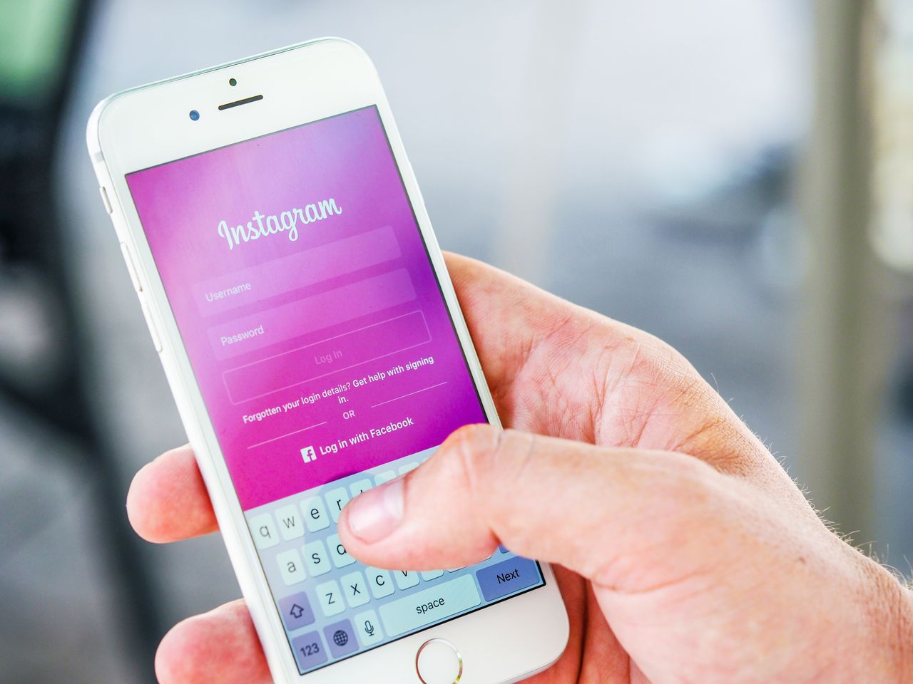 TikTok und LinkedIn Kampagnensteuerung